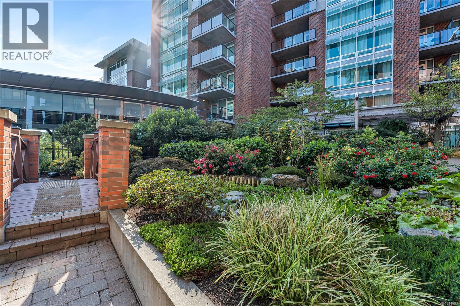 107 827 Fairfield Road, Victoria