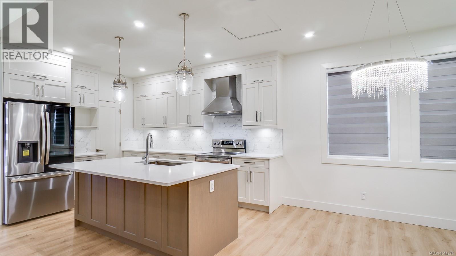 3207 Fernwood Lane, Port Alberni