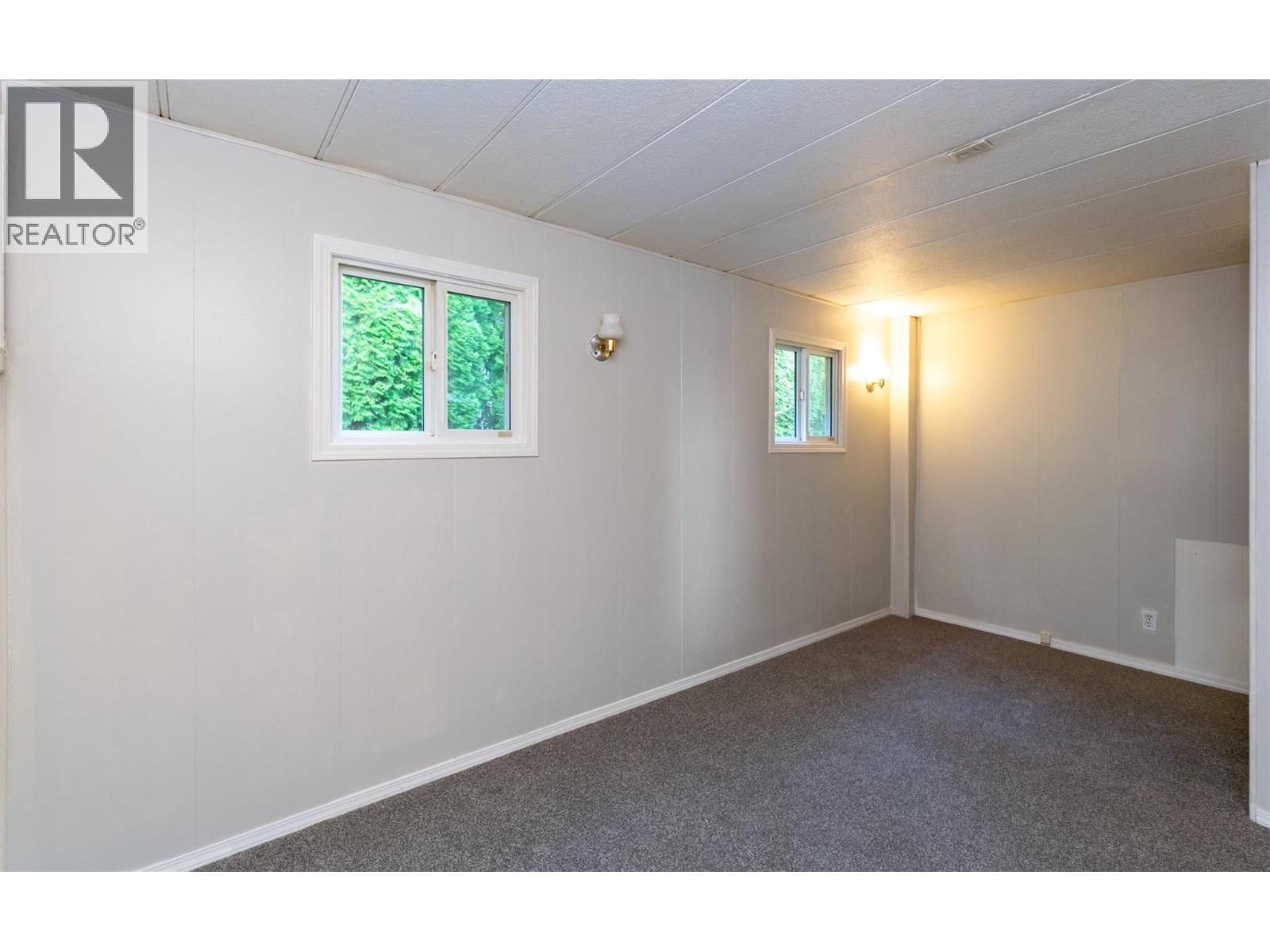 8 5235 Shaw Road Southeast, Salmon Arm