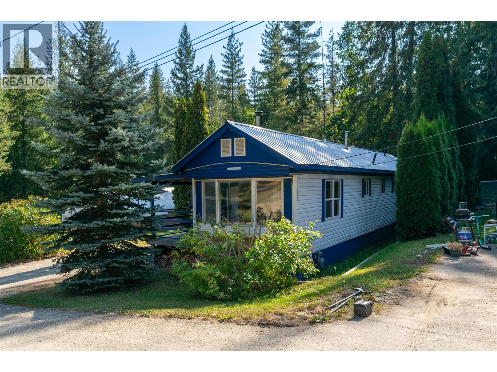 8 5235 Shaw Road Southeast, Salmon Arm