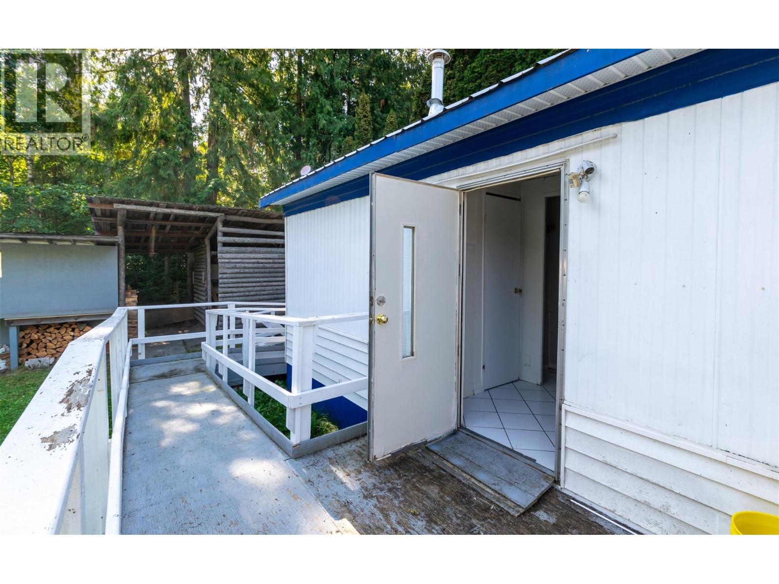 8 5235 Shaw Road Southeast, Salmon Arm