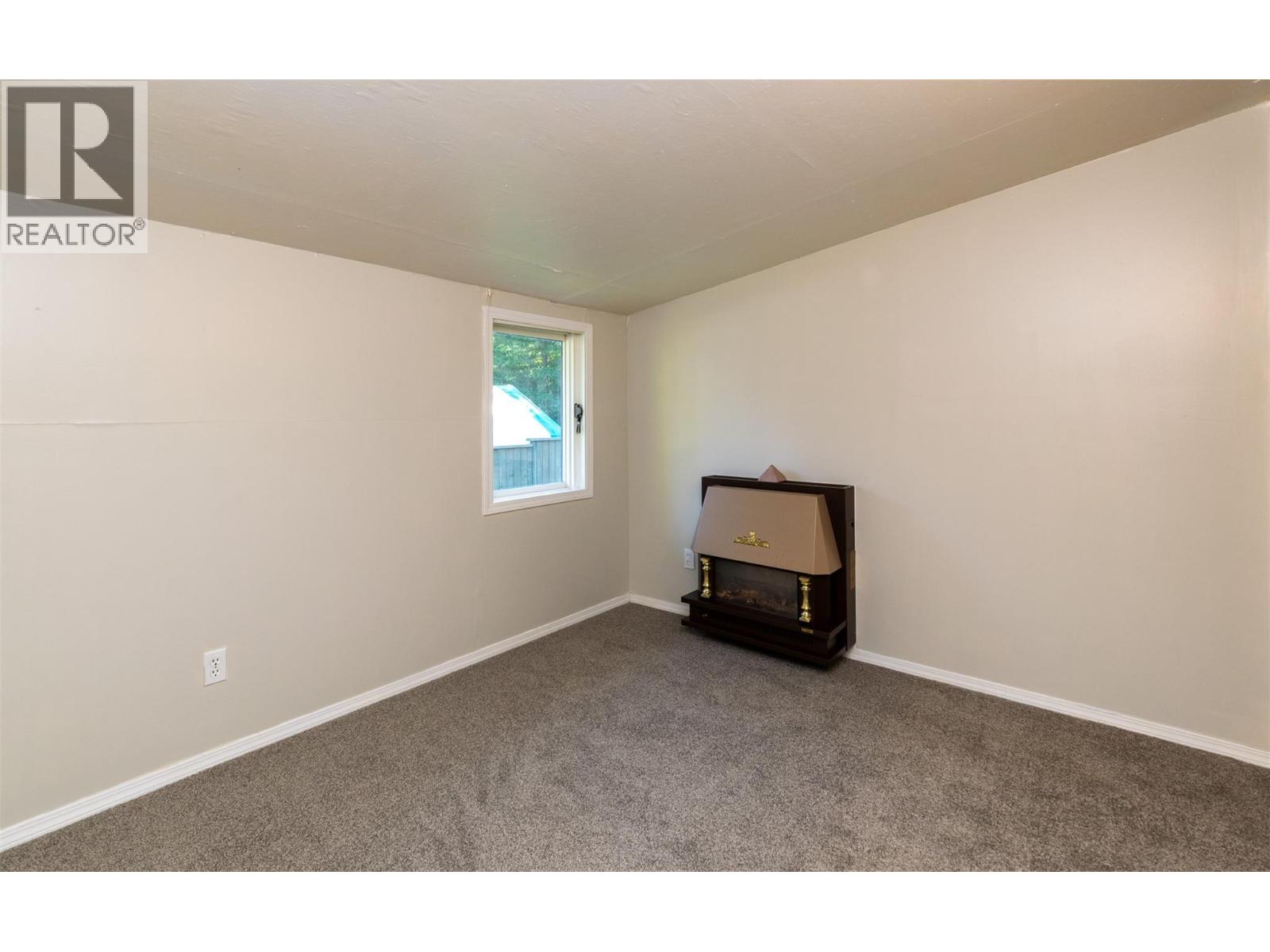 8 5235 Shaw Road Southeast, Salmon Arm