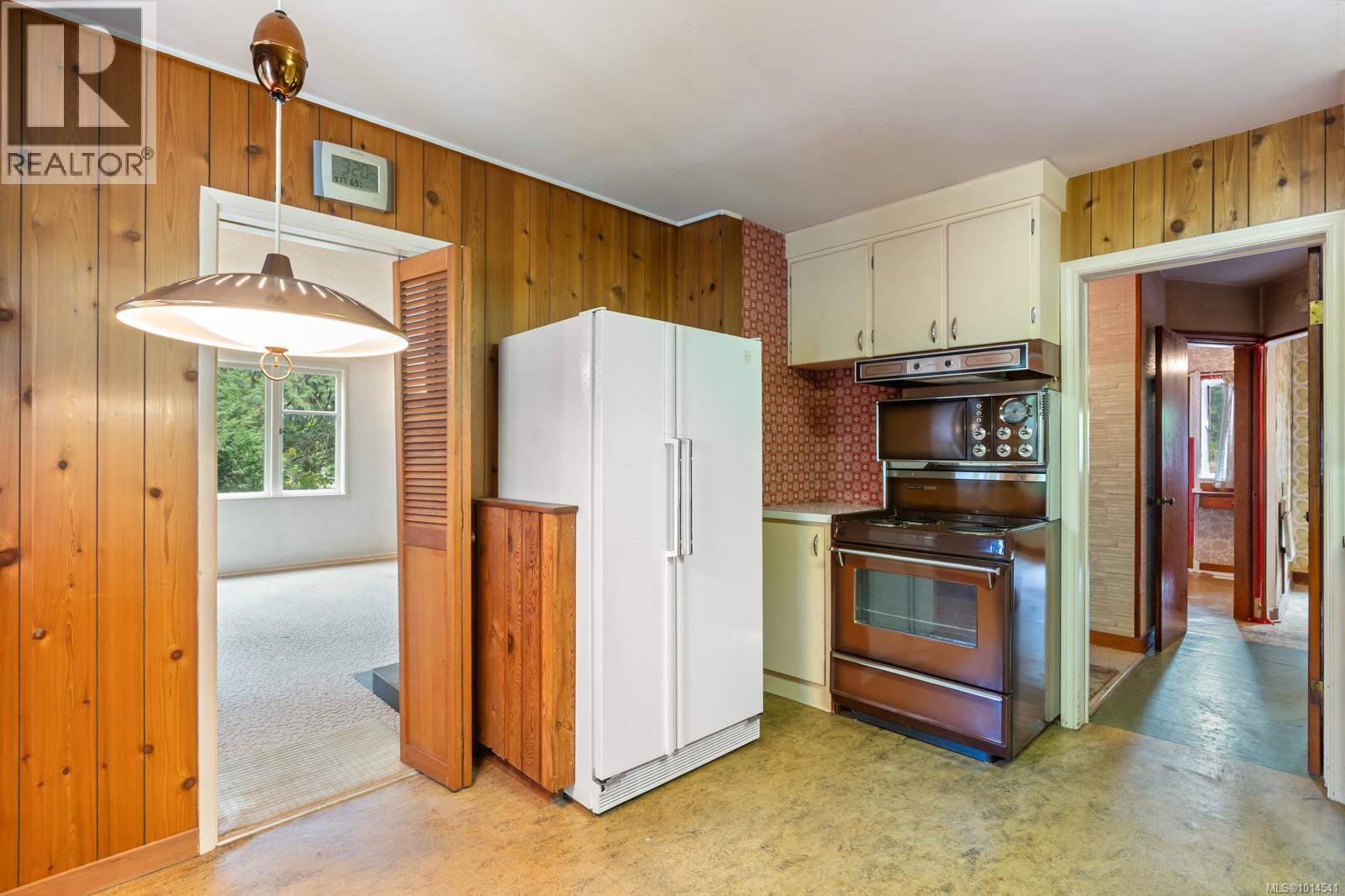 2875 Cumberland Rd, Courtenay