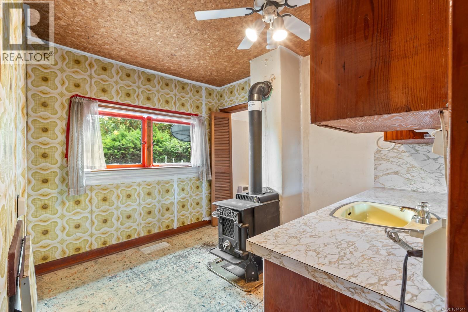 2875 Cumberland Rd, Courtenay