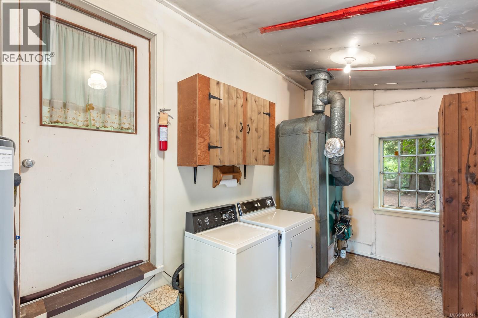 2875 Cumberland Rd, Courtenay