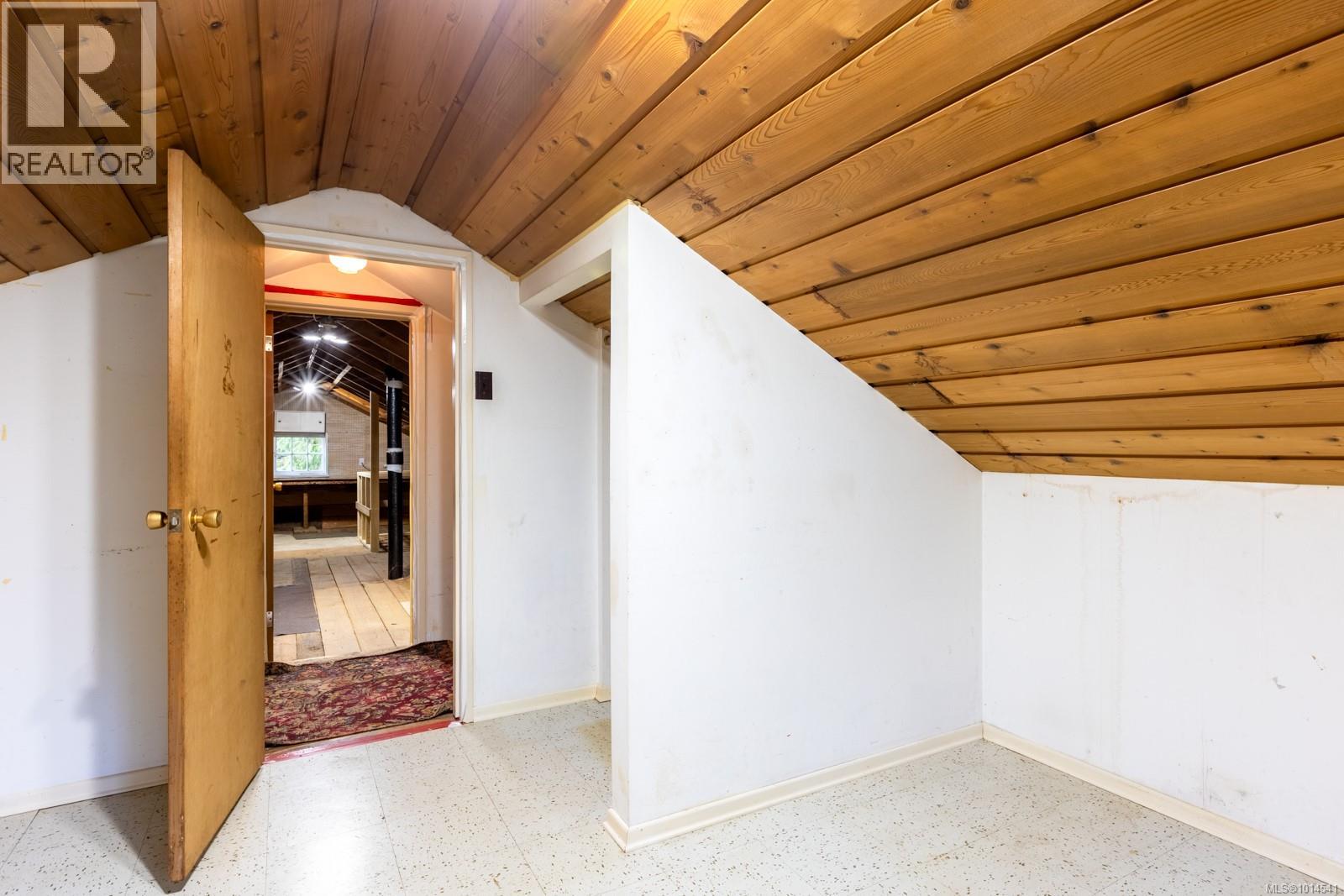 2875 Cumberland Rd, Courtenay