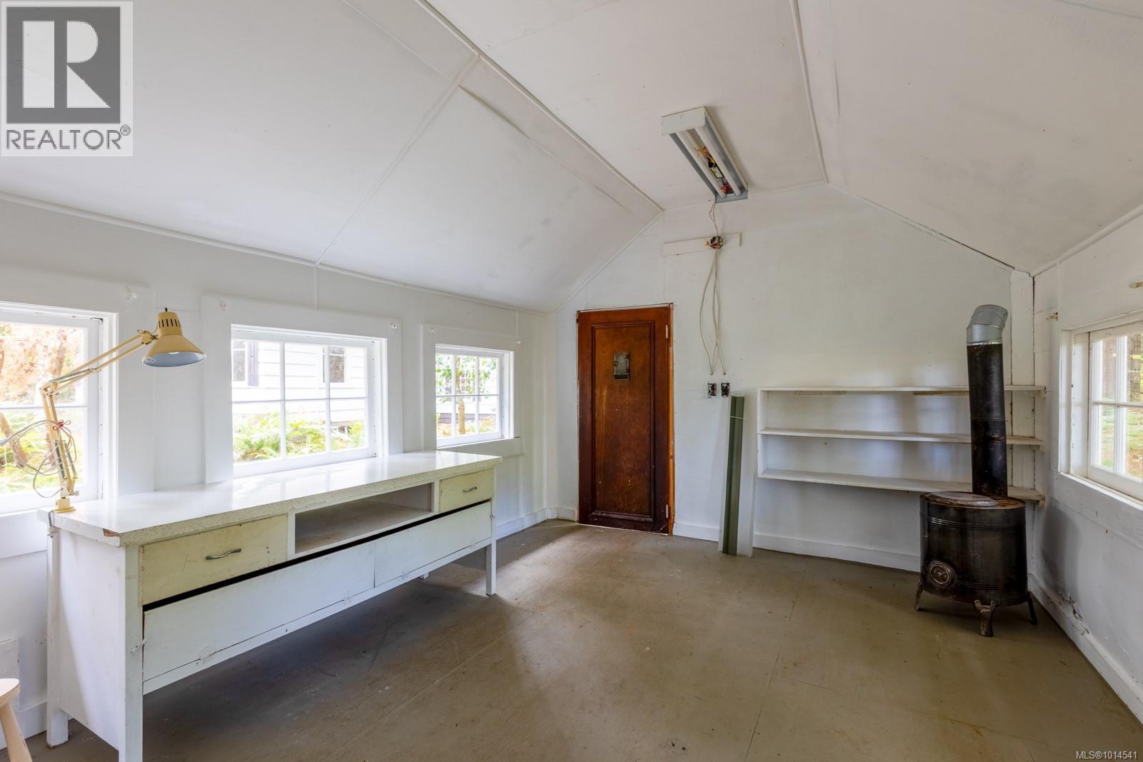 2875 Cumberland Rd, Courtenay