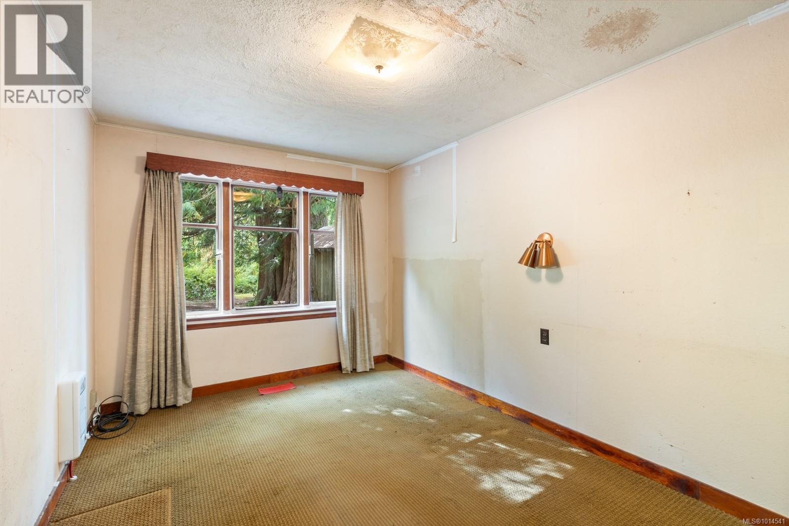 2875 Cumberland Rd, Courtenay