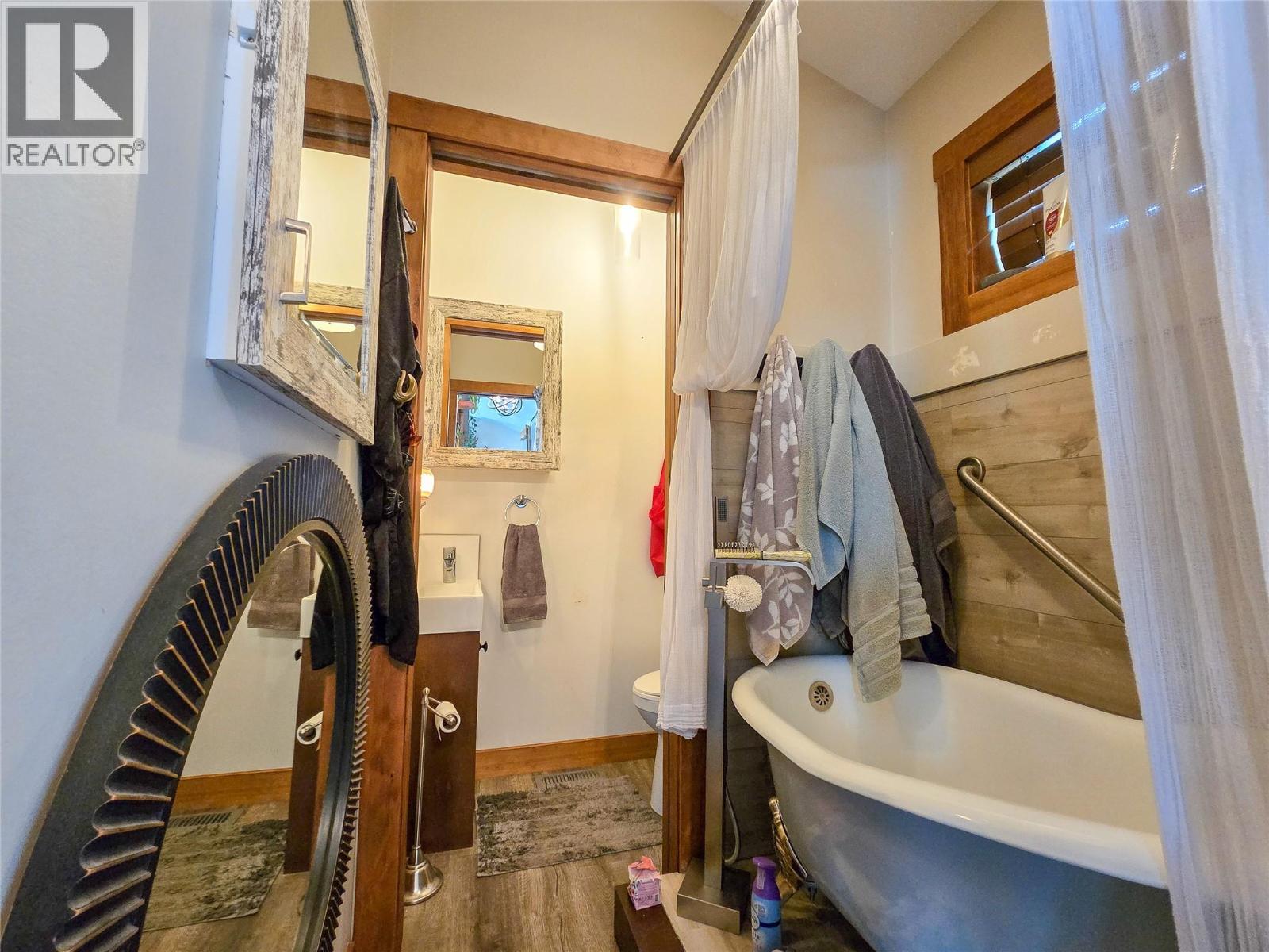 4926 Timber Ridge Road Unit# 8, Windermere