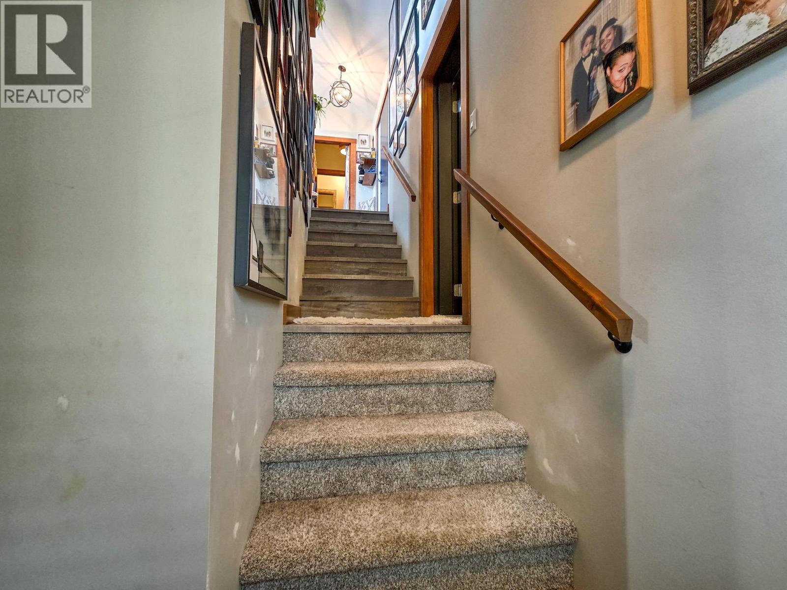 4926 Timber Ridge Road Unit# 8, Windermere
