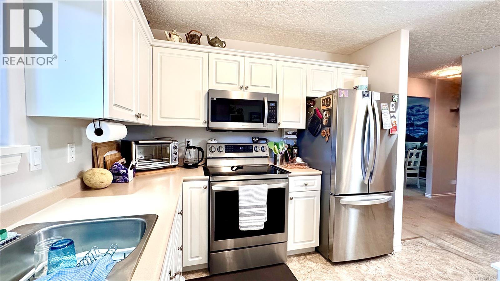 9 290 Corfield St, Parksville