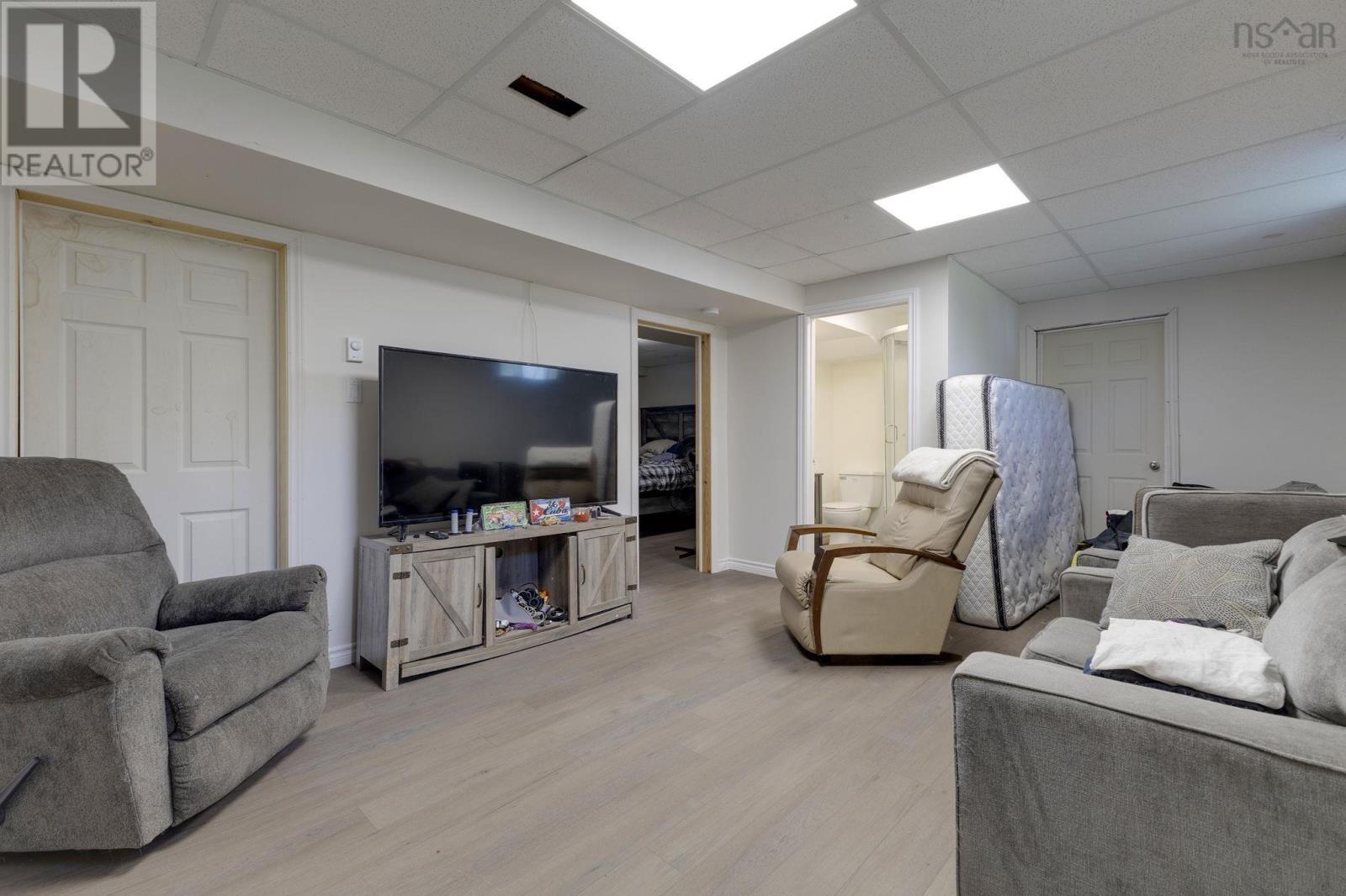 Property 30 of 46 of 6450 Highway 6