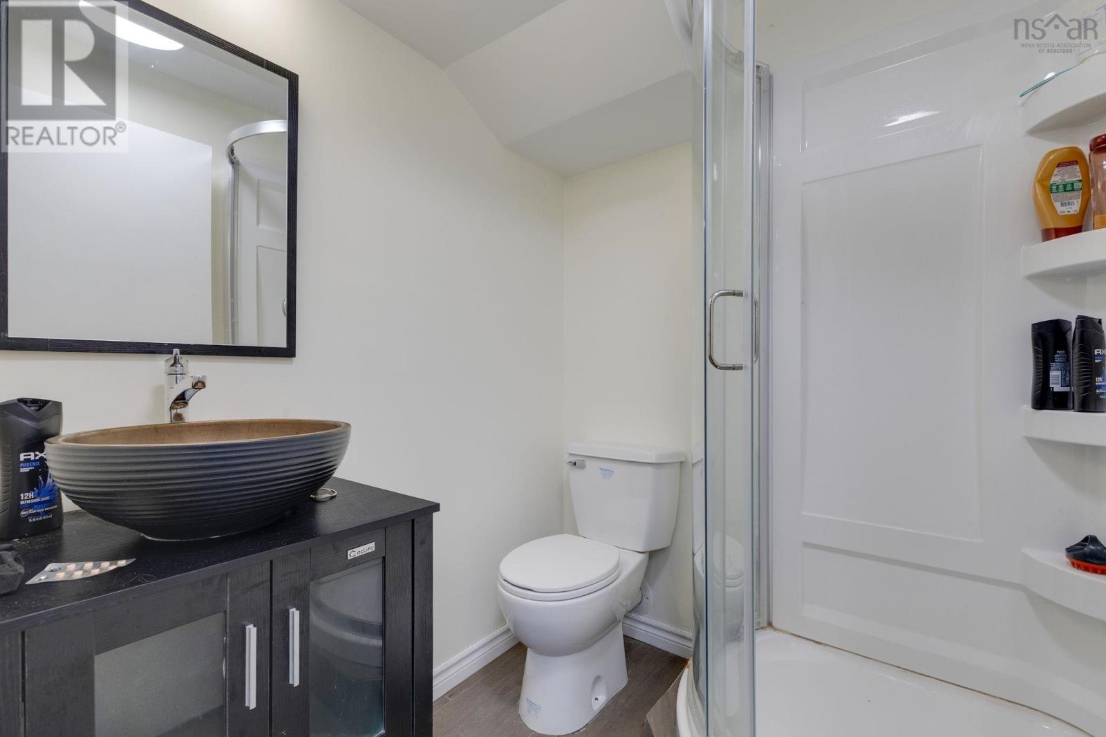 Property 33 of 46 of 6450 Highway 6