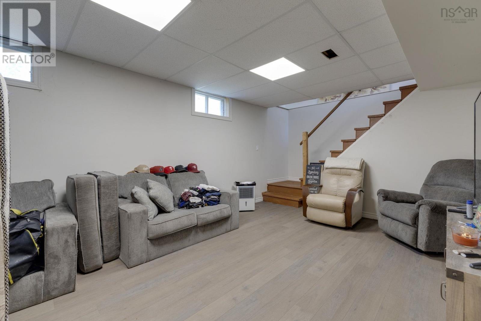 Property 34 of 46 of 6450 Highway 6