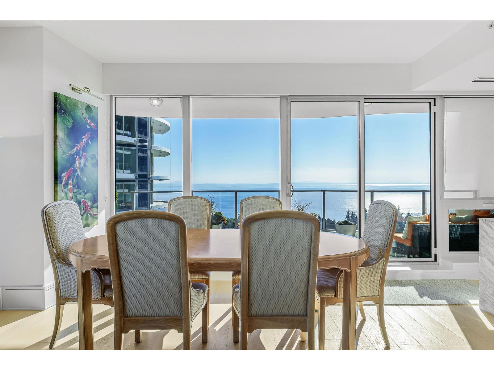 1804 1501 FOSTER STREET, White Rock