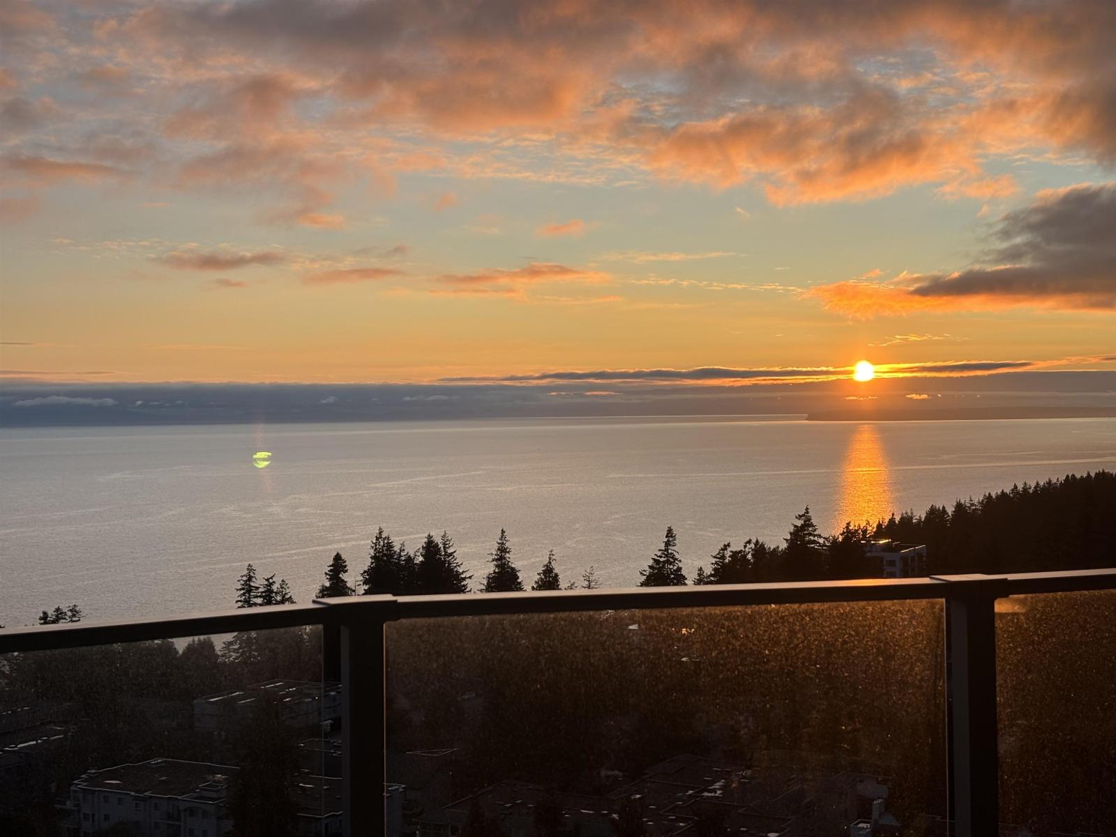 1804 1501 FOSTER STREET, White Rock