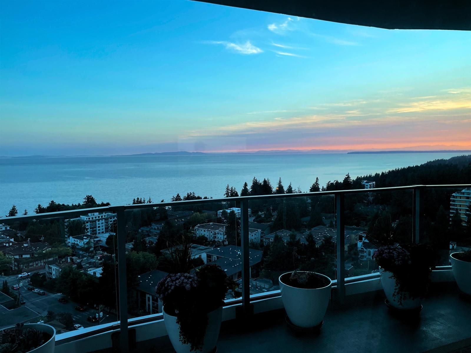 1804 1501 FOSTER STREET, White Rock