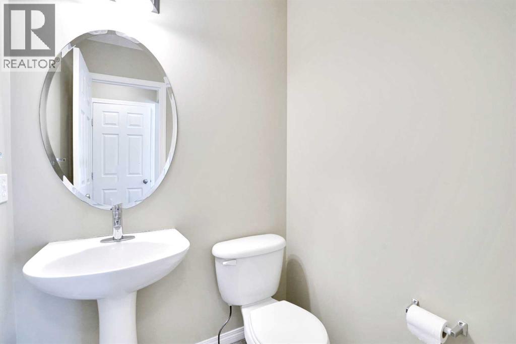 Single Family House for Sale in  New Brighton Gardens SE New Brighton Calgary 