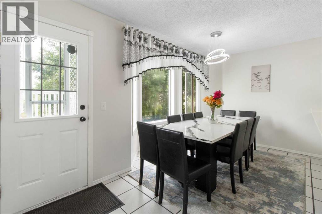 Single Family House for Sale in  Hidden Valley Drive NW Hidden Valley Calgary 