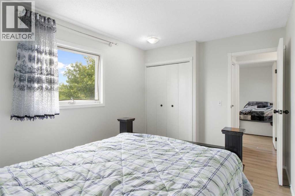 Single Family House for Sale in  Hidden Valley Drive NW Hidden Valley Calgary 