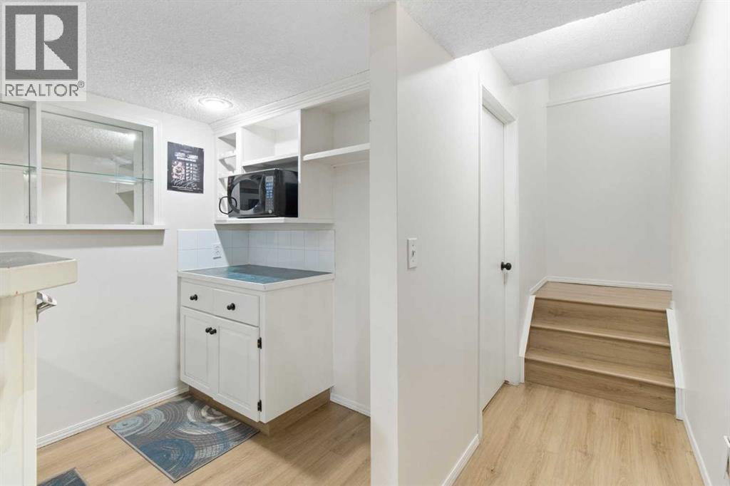 Single Family House for Sale in  Hidden Valley Drive NW Hidden Valley Calgary 