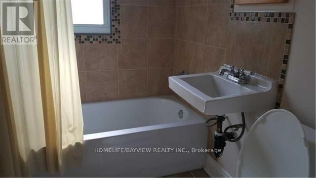 66 ROXBOROUGH ROAD - 12