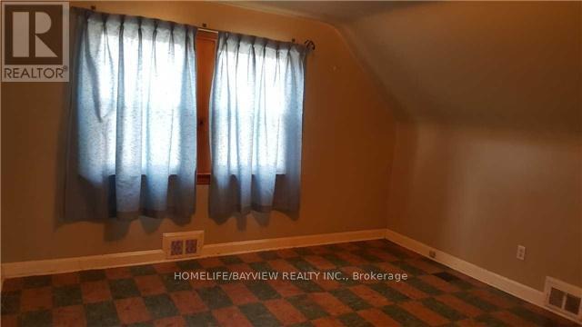 66 ROXBOROUGH ROAD - 14