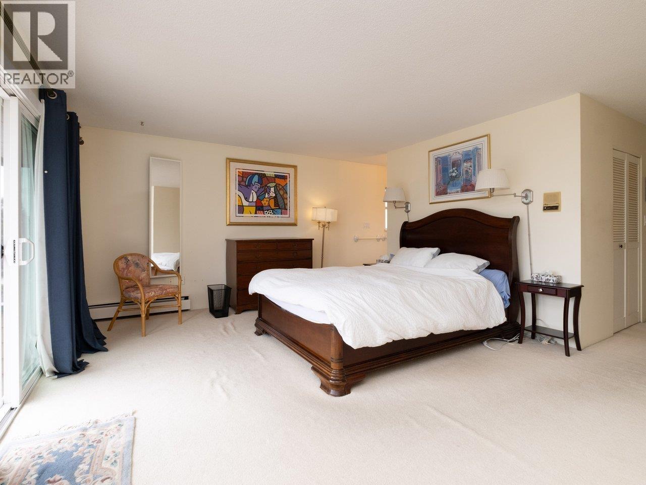 375 FAIRWAY DRIVE, North Vancouver