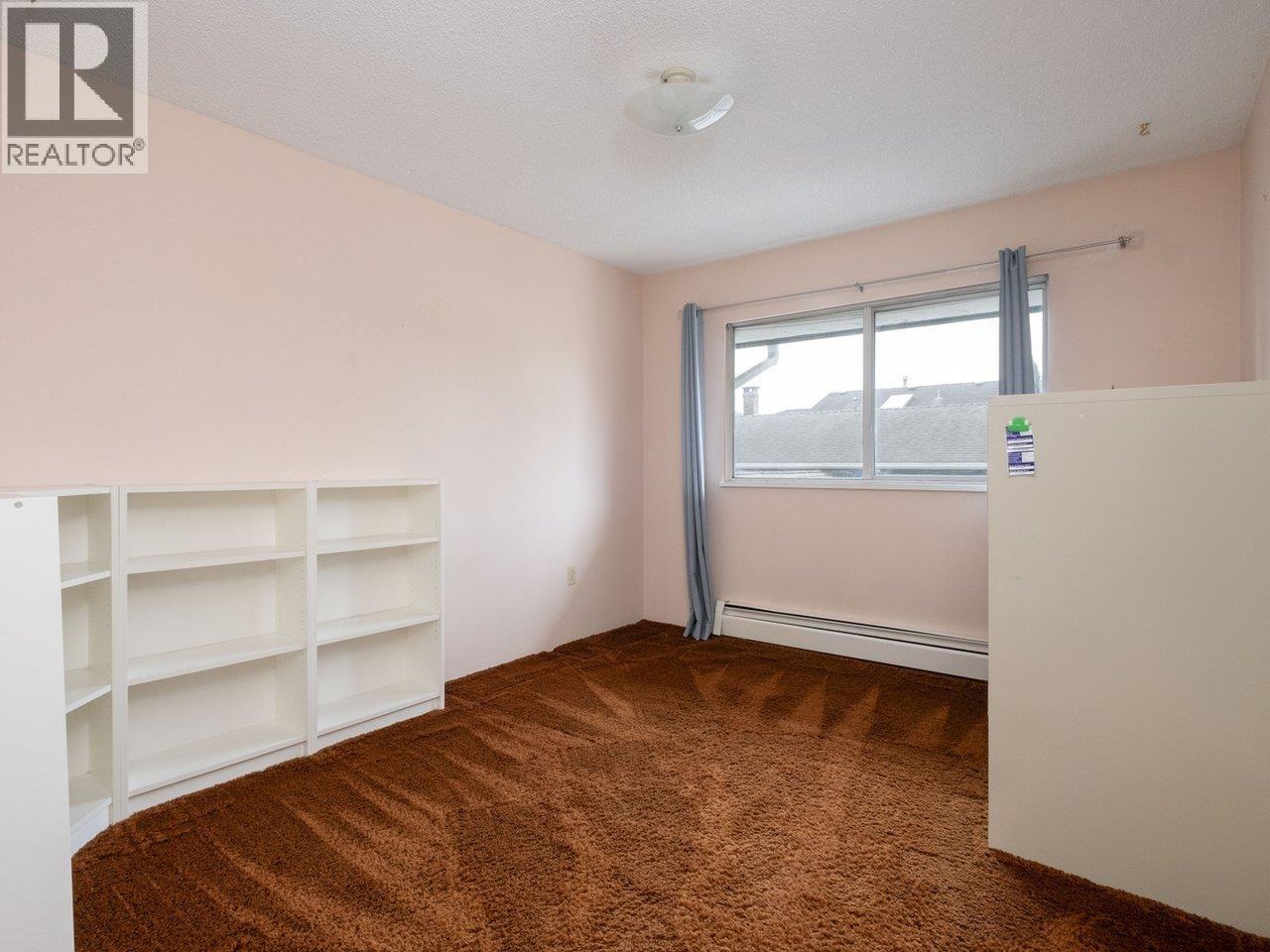 375 FAIRWAY DRIVE, North Vancouver