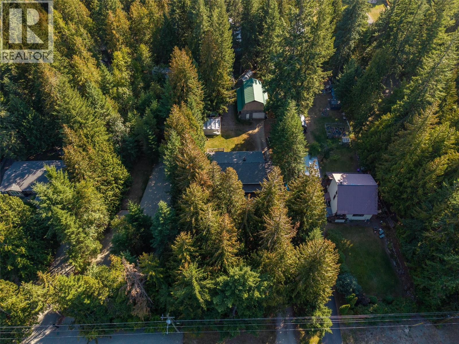  4072 Butters Road, Scotch Creek