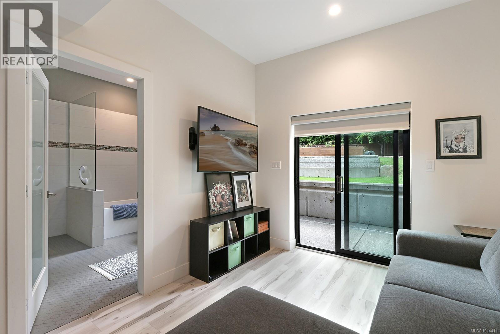 154 Baynes Dr, Fanny Bay