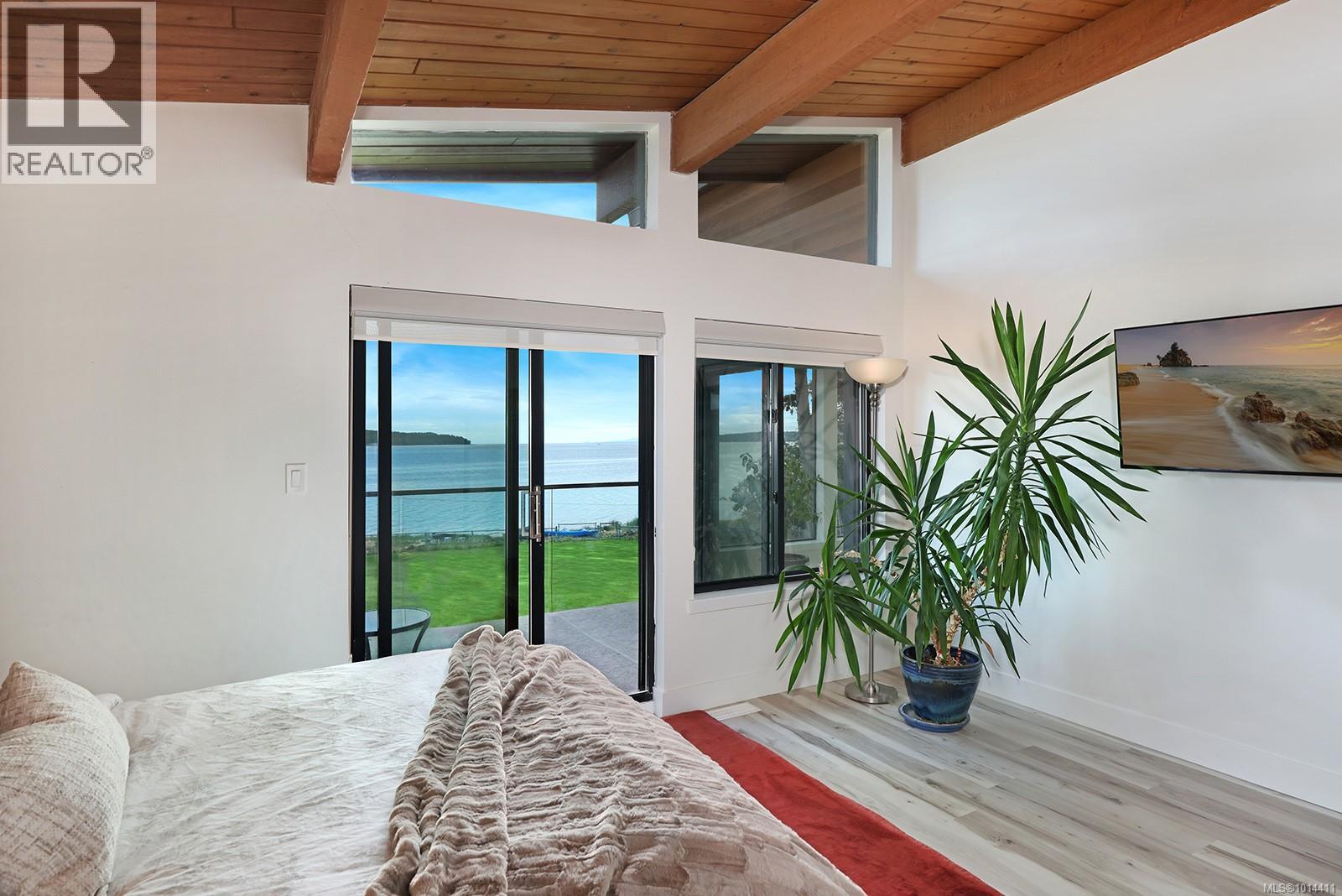 154 Baynes Dr, Fanny Bay