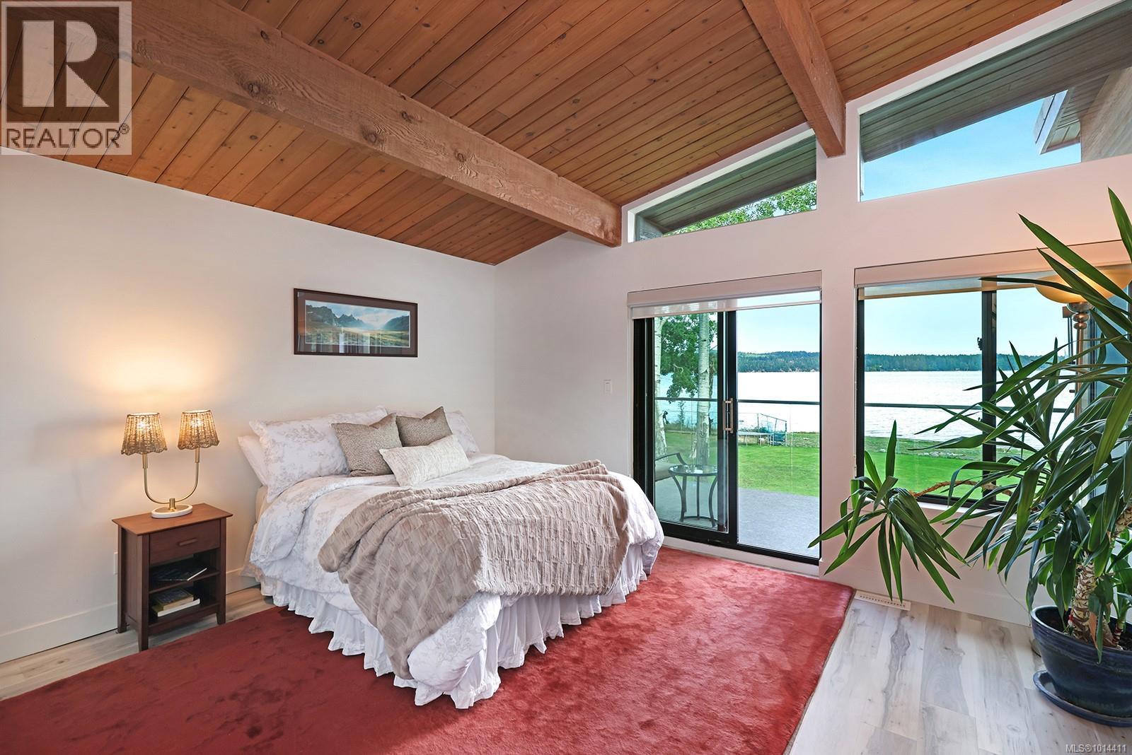 154 Baynes Dr, Fanny Bay