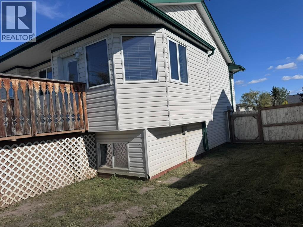 1832 Willowbrook Crescent, Dawson Creek