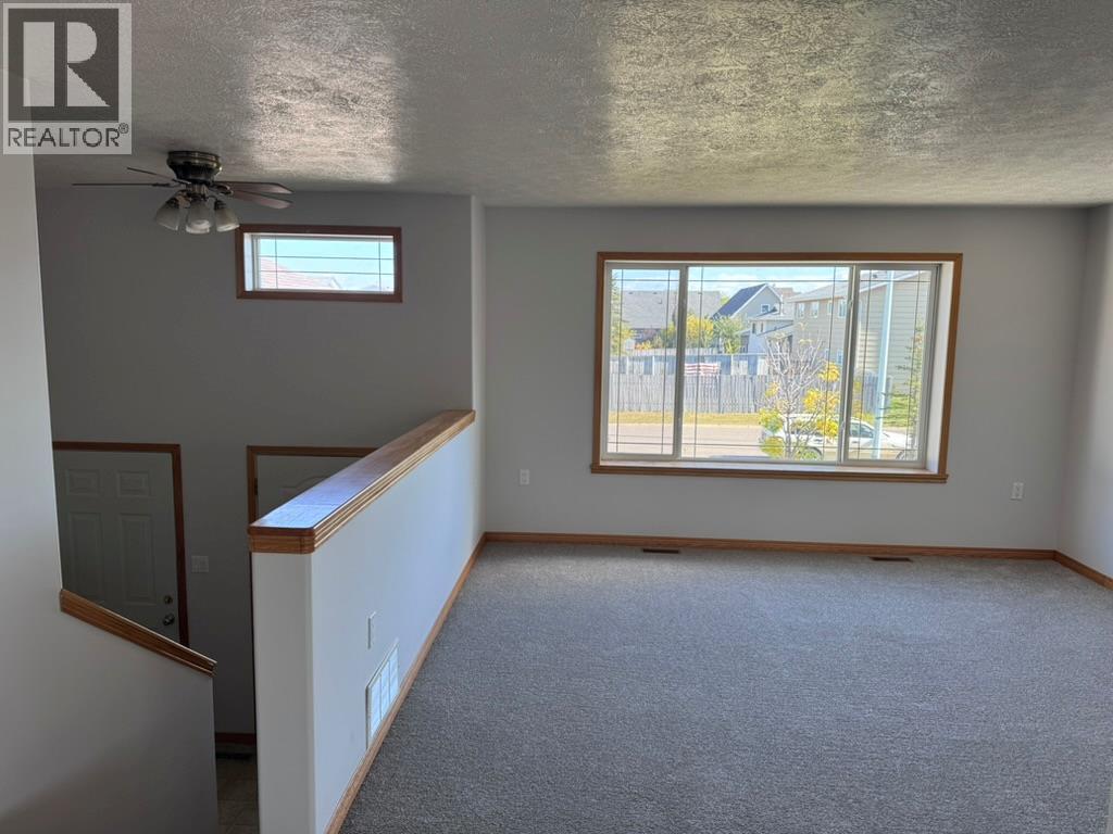 1832 Willowbrook Crescent, Dawson Creek