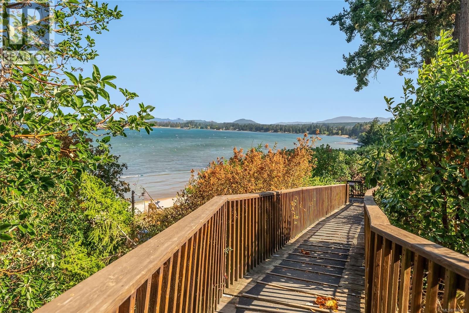 17 1135 Resort Dr, Parksville