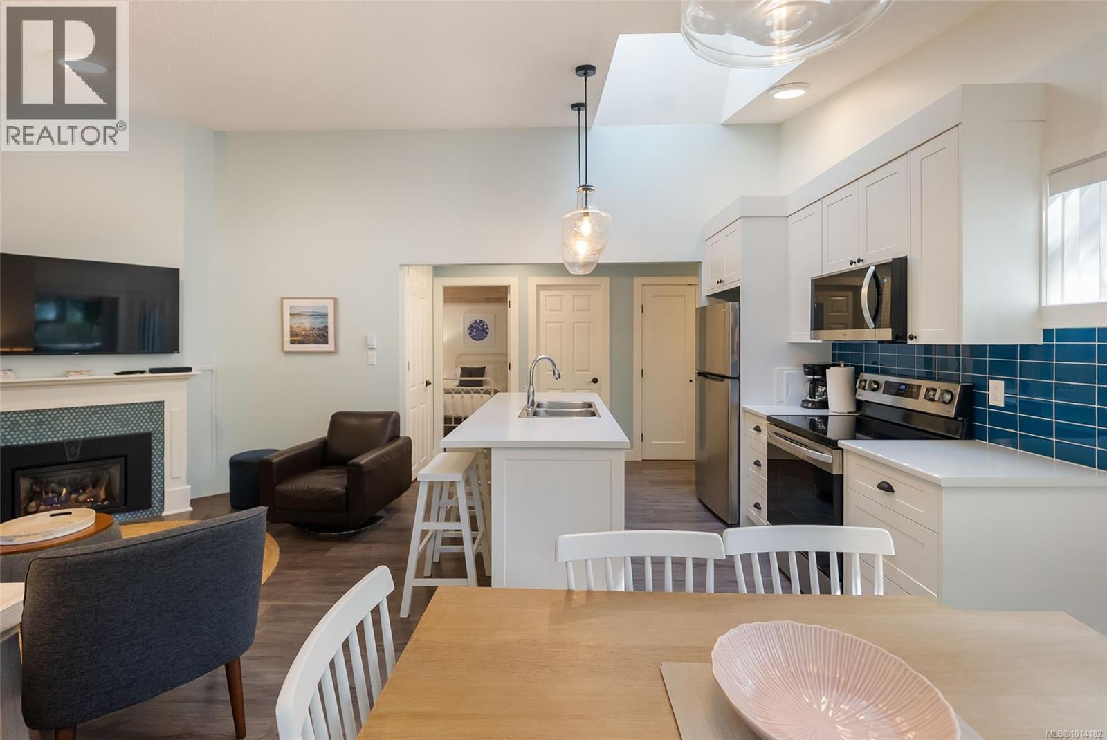 17 1135 Resort Dr, Parksville