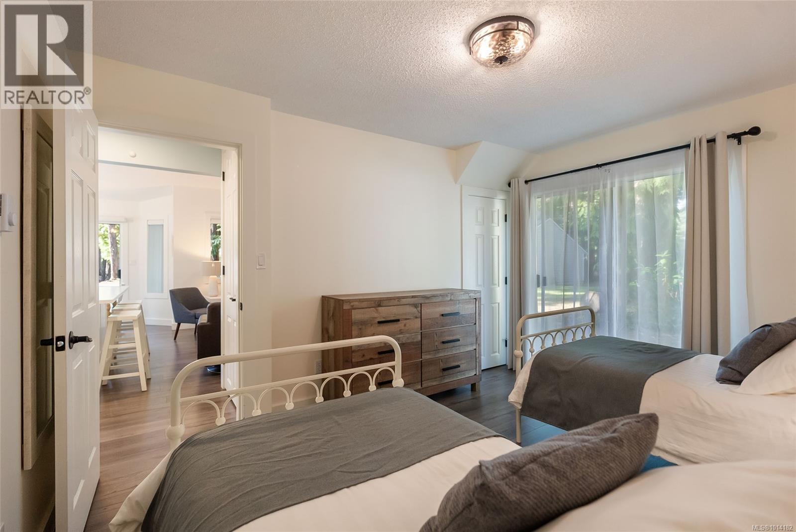 17 1135 Resort Dr, Parksville