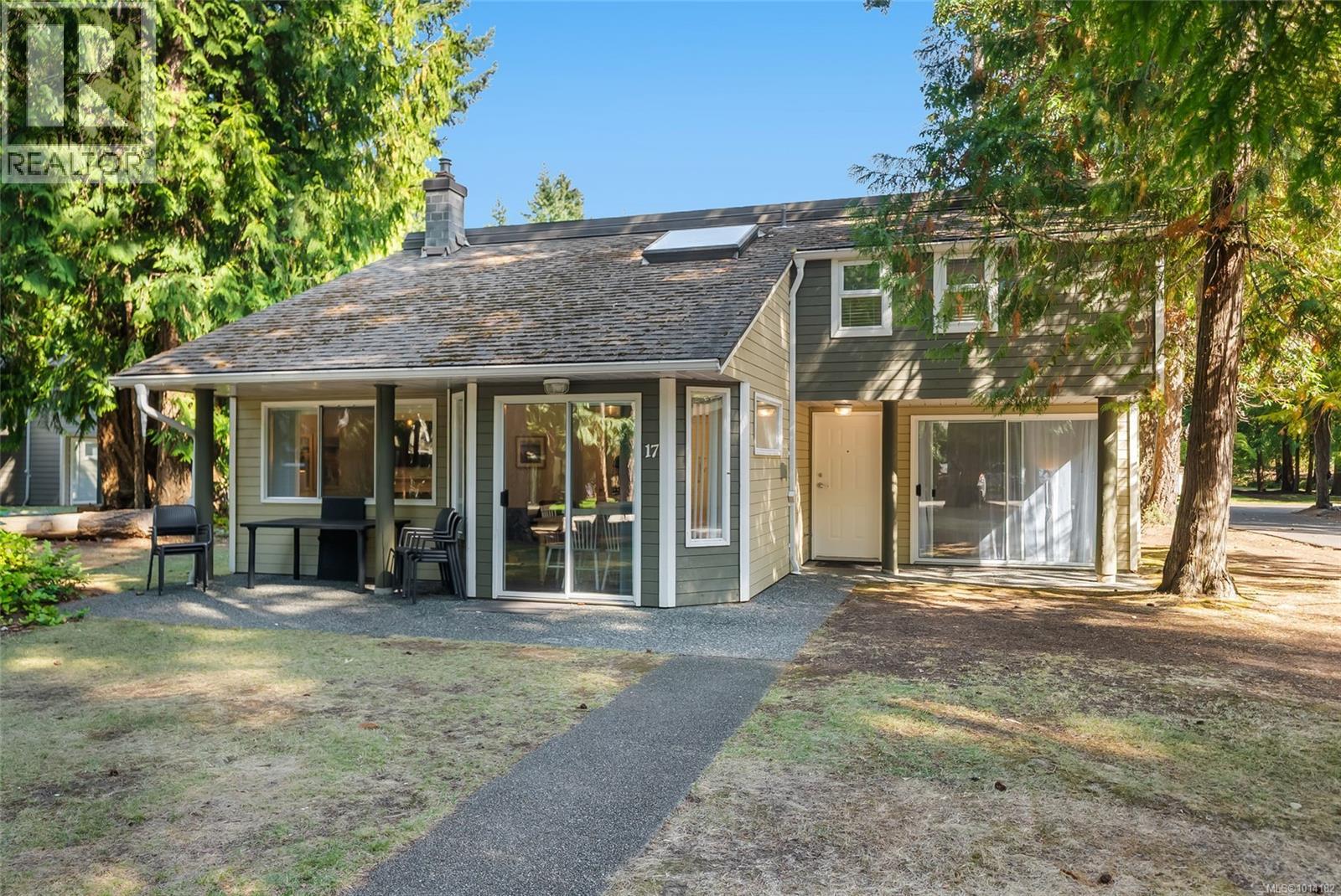 17 1135 Resort Dr, Parksville