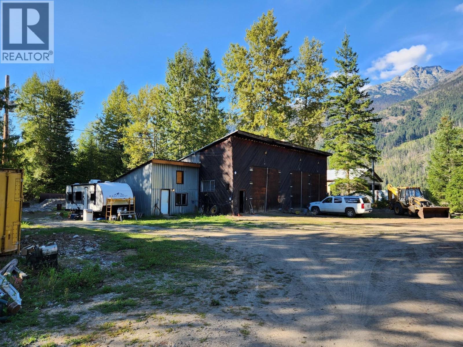 9304 UPPER LILLOOET RIVER FSR, Pemberton