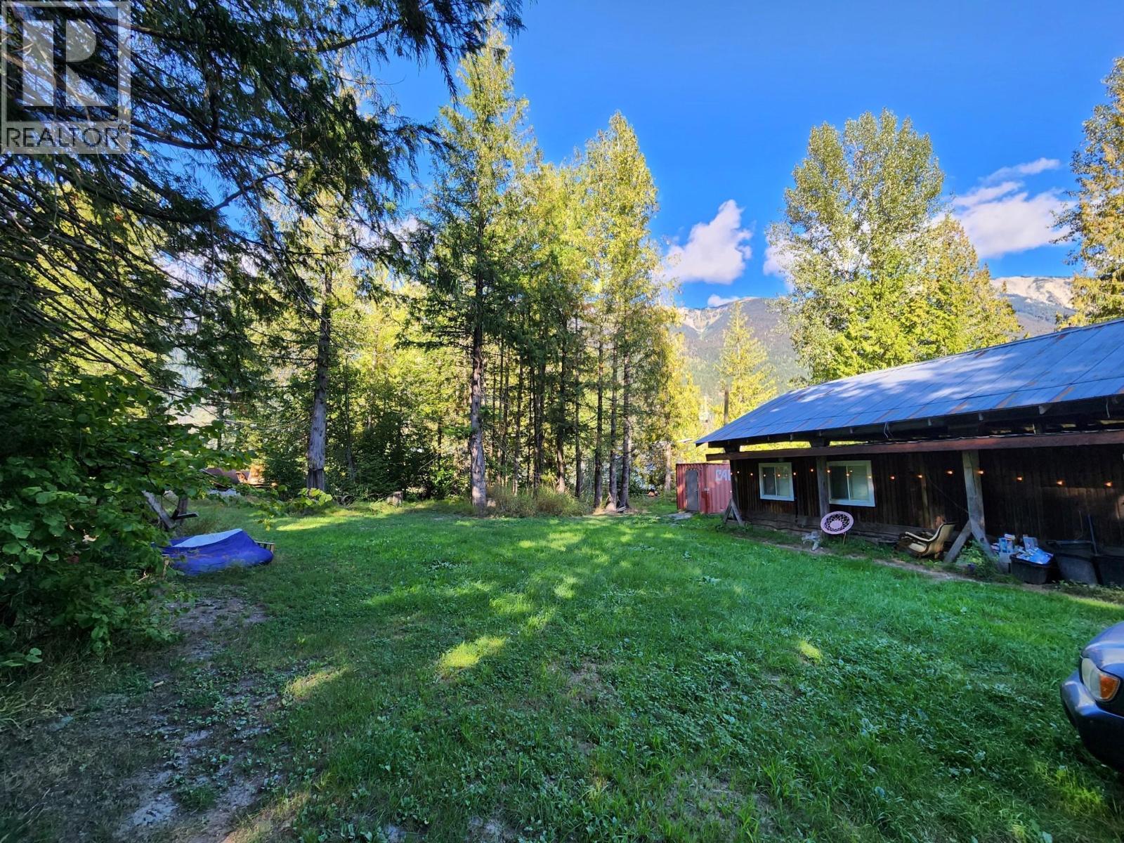9304 UPPER LILLOOET RIVER FSR, Pemberton