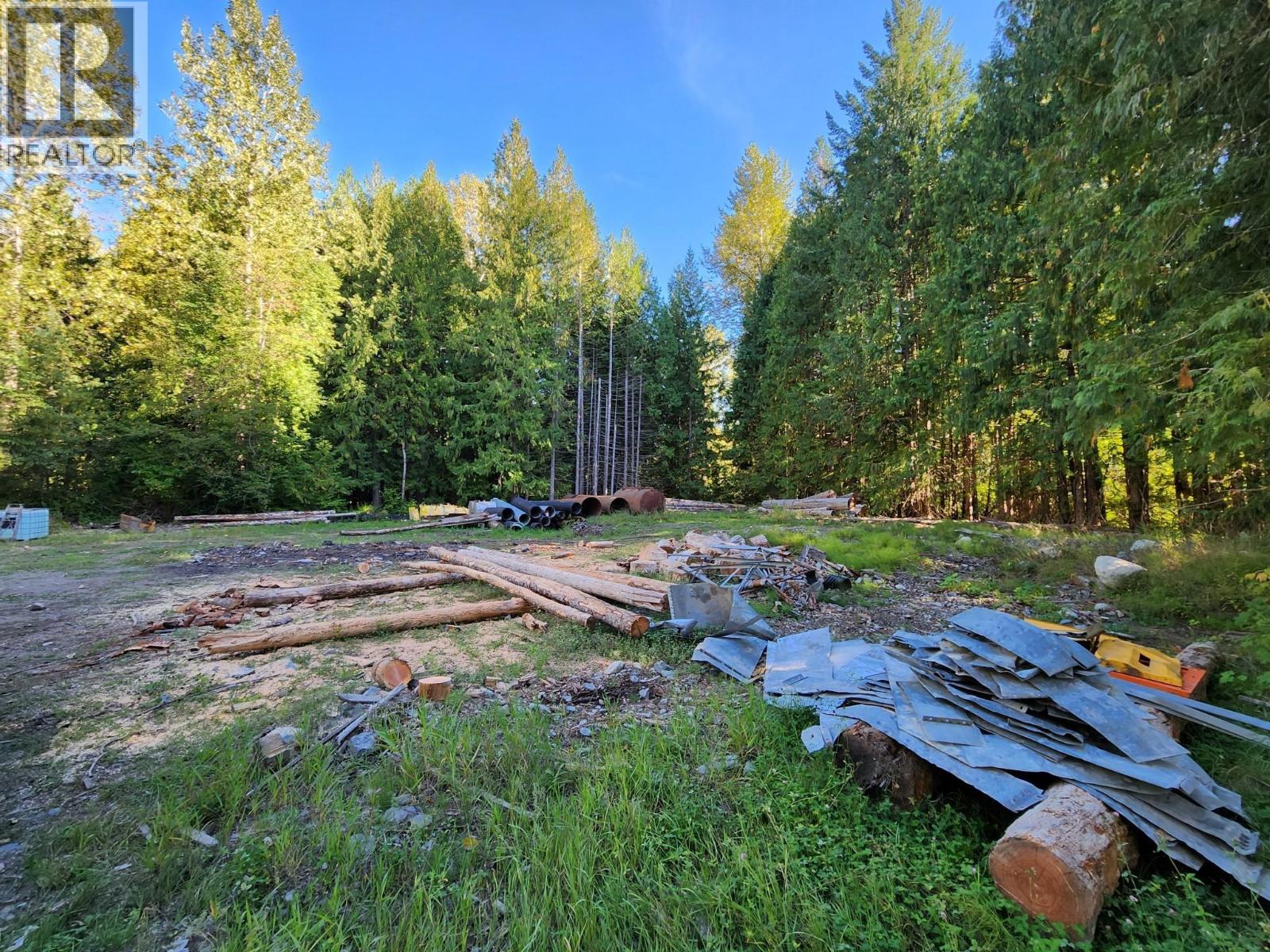 9304 UPPER LILLOOET RIVER FSR, Pemberton