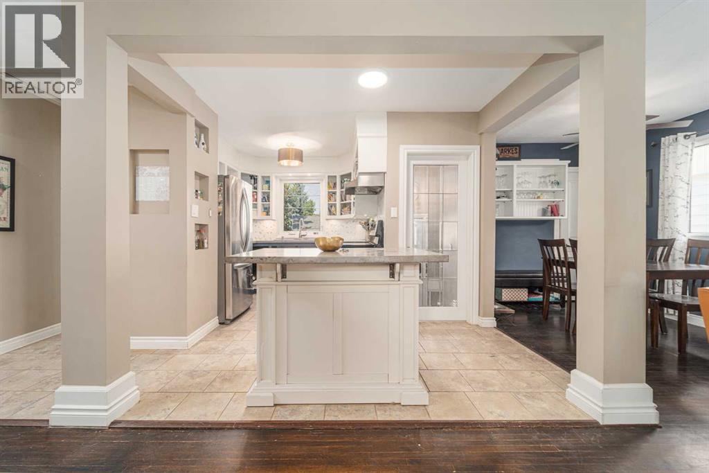 Single Family House Bungalow for Sale in  b Avenue S Victoria Park Lethbridge 