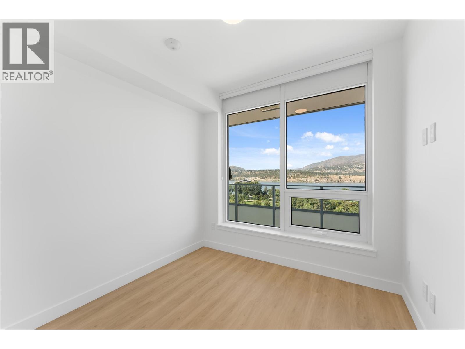 1407 238 Leon Avenue, Kelowna