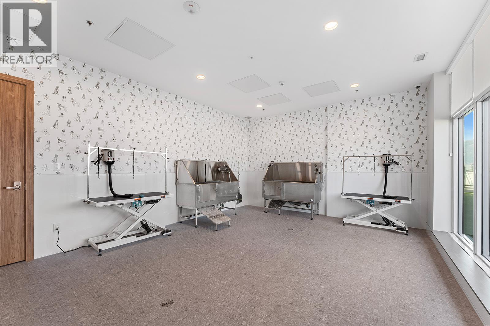 1407 238 Leon Avenue, Kelowna
