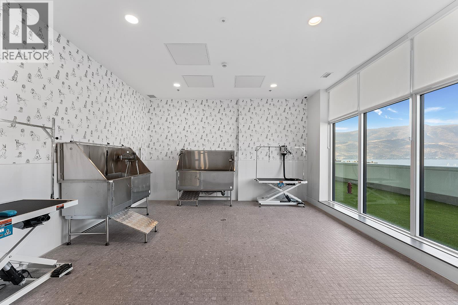 1407 238 Leon Avenue, Kelowna