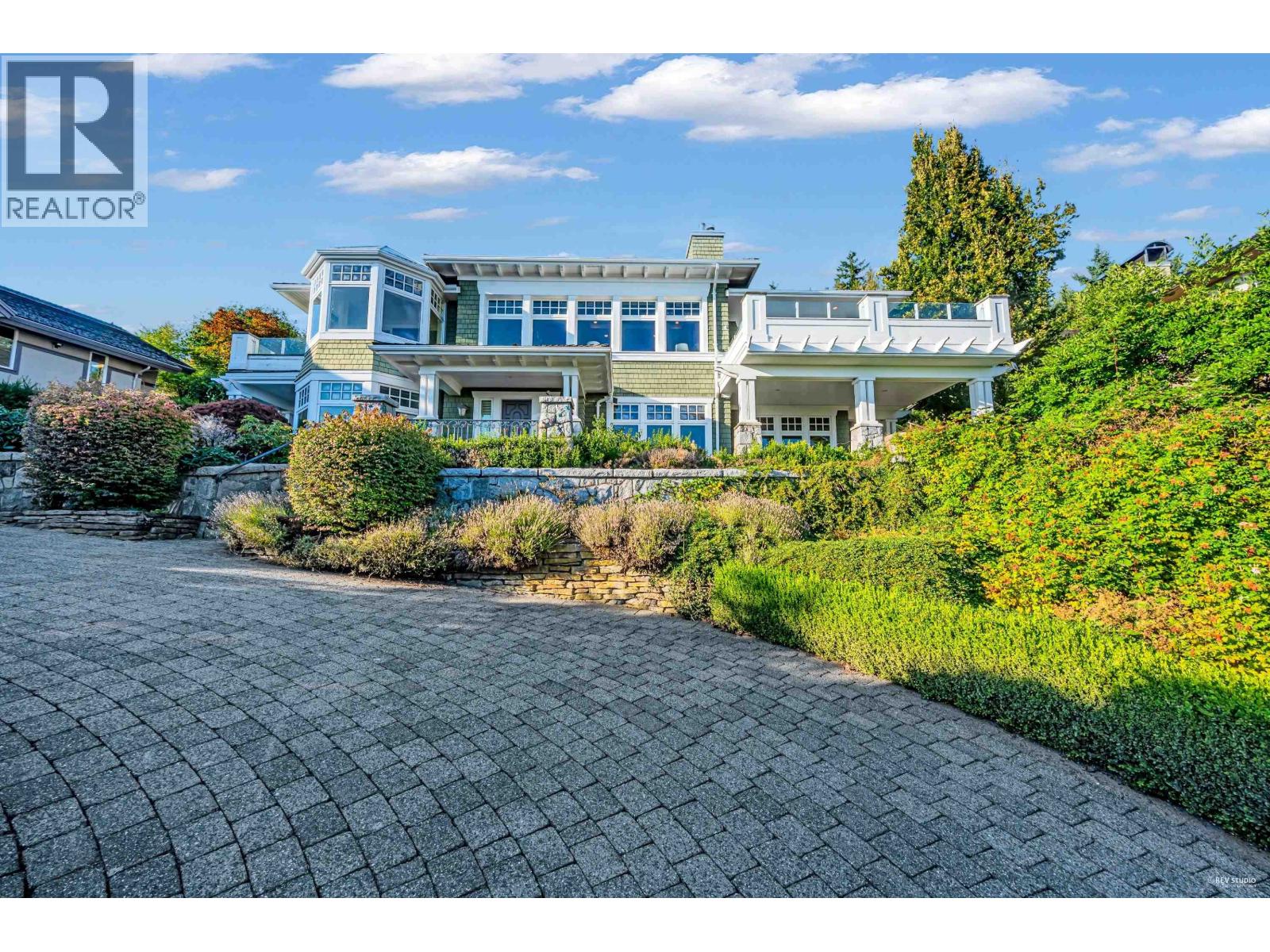 2263 LYTHE COURT, West Vancouver