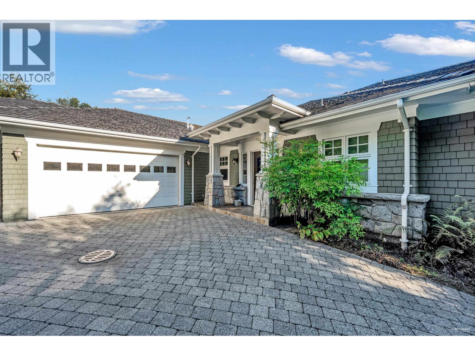 2263 LYTHE COURT, West Vancouver