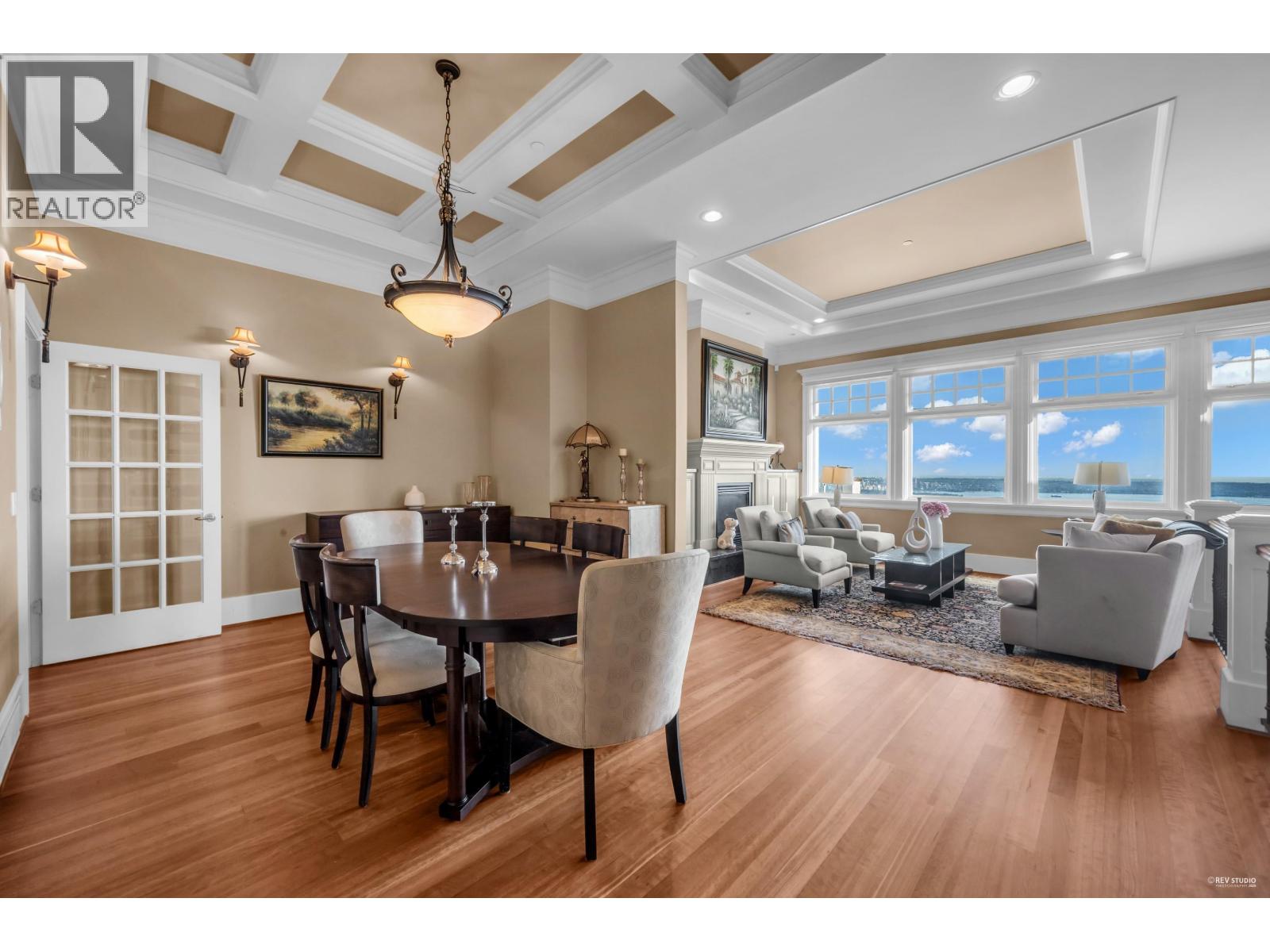 2263 LYTHE COURT, West Vancouver