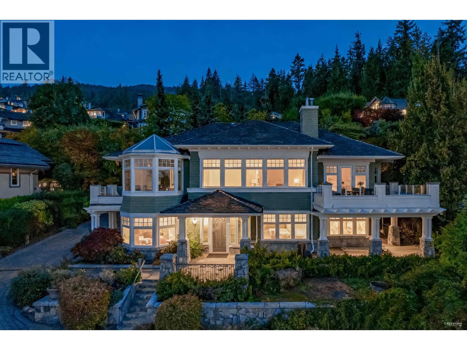 2263 LYTHE COURT, West Vancouver
